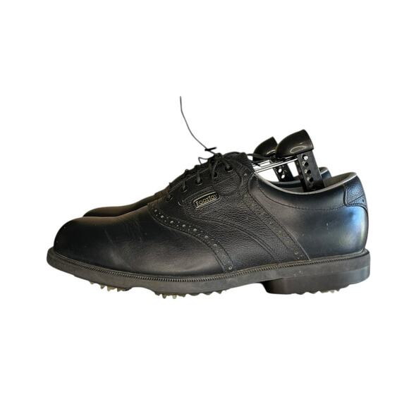 Mens FootJoy Turfmasters Solid Black Leather Golf Shoes Size 10 Spikeless - Picture 1 of 6